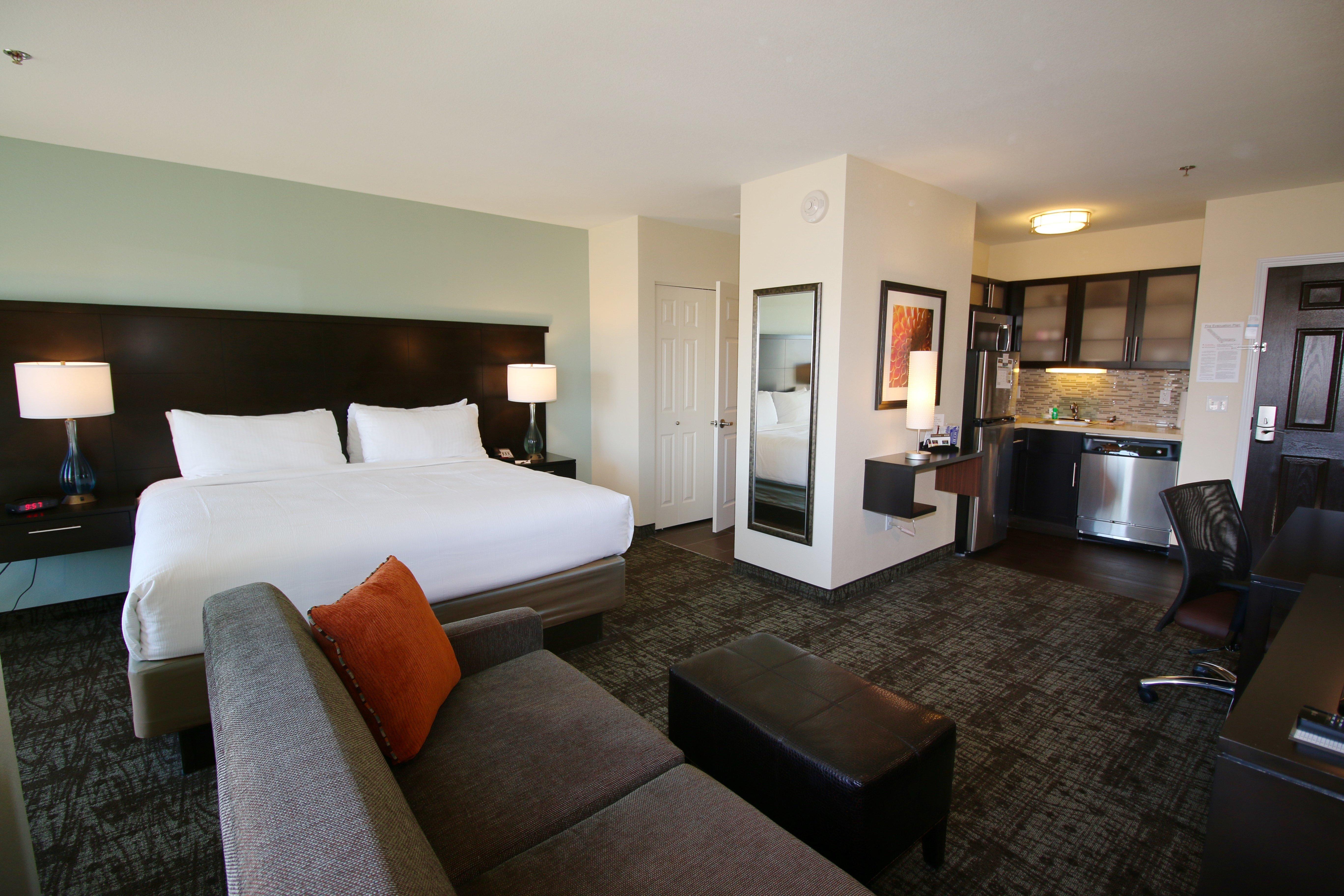 Homewood Suites By Hilton Cathedral City Palm Springs Bagian luar foto